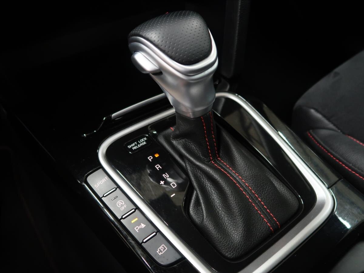 KIA ProCeed Kombi 1,6 l 150 kw