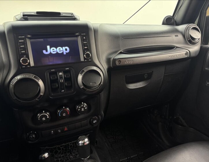 Jeep Wrangler SUV 3,6 l 209 kw