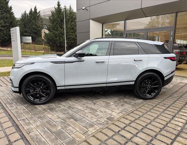 Land Rover Range Rover Velar SUV / Terénní 2,0 l 150 kw