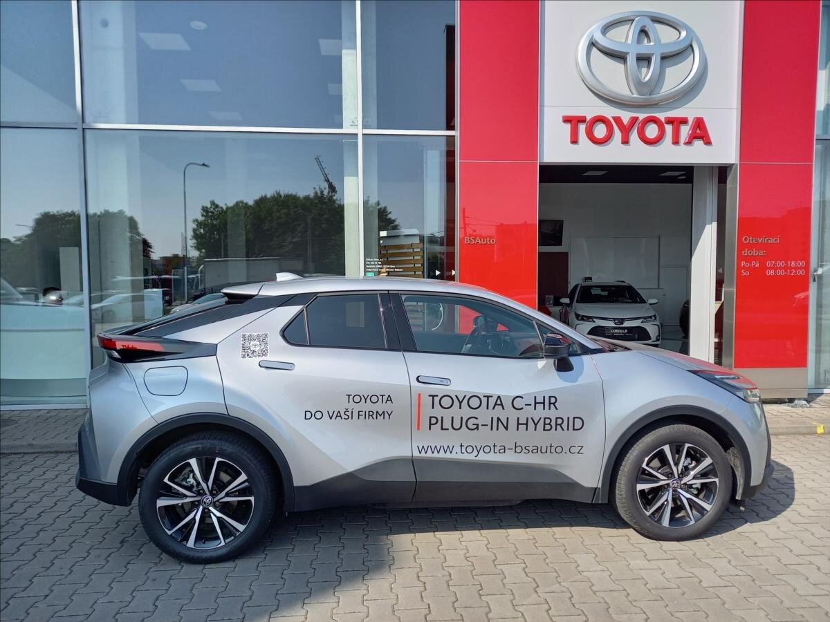 Toyota C-HR SUV / Terénní 2,0 l 145 kw