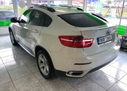 BMW X6 Kombi 3,0 l 180 kw