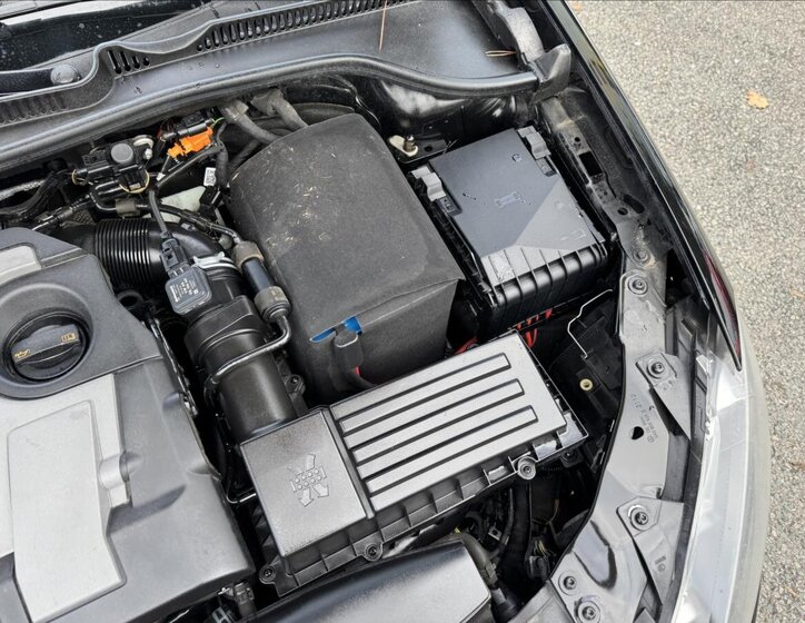 Volkswagen Golf Hatchback 1,6 l 77 kw