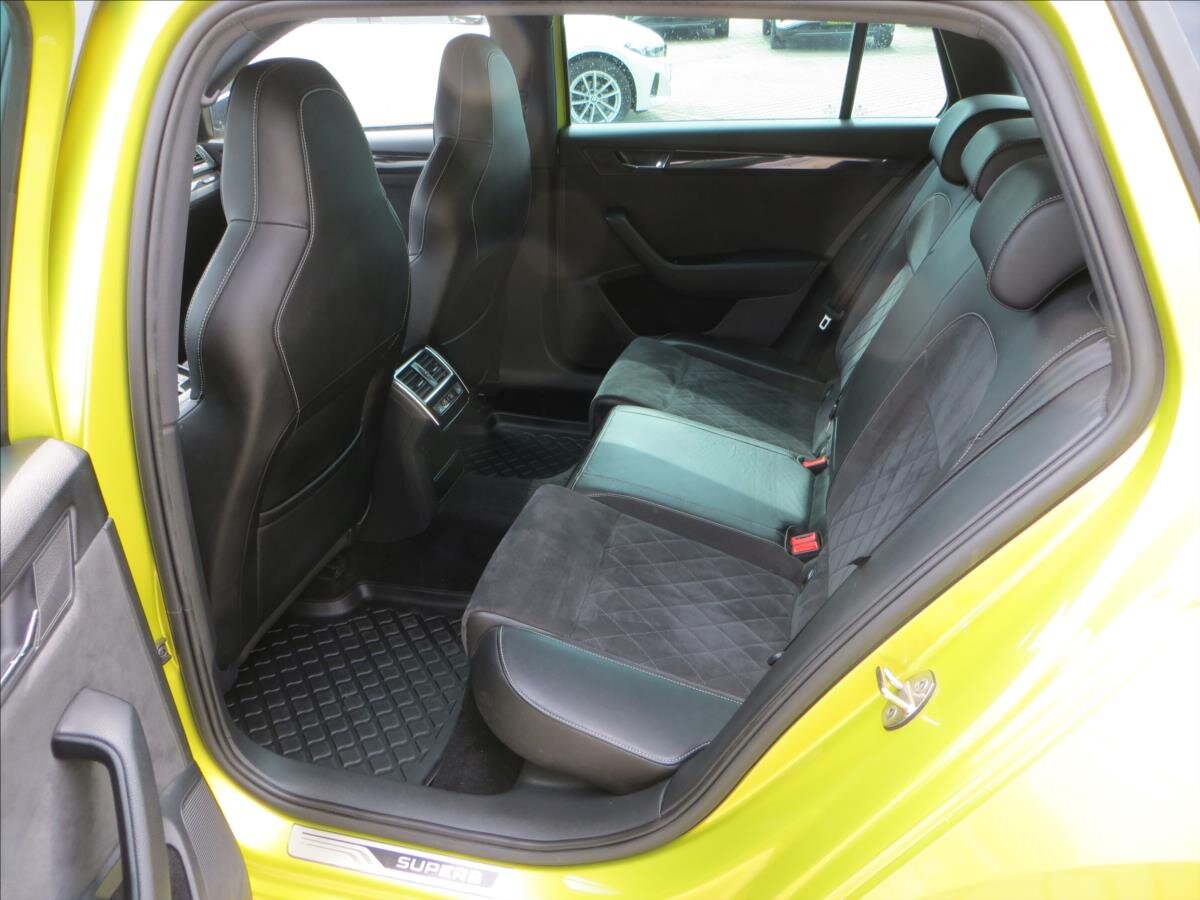 Škoda Superb Kombi 2,0 l 110 kw