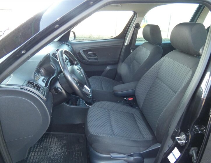 Škoda Roomster MPV 1,2 l 63 kw