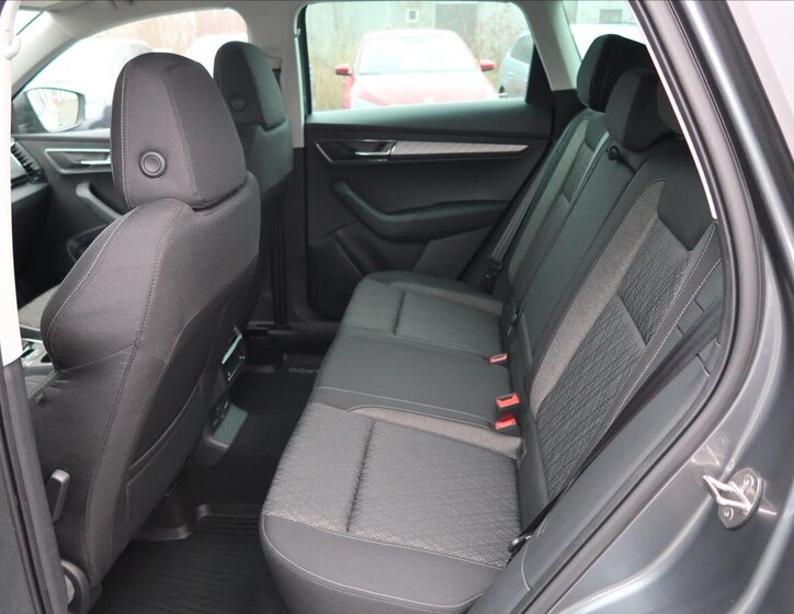 Škoda Karoq SUV / Terénní 2,0 l 85 kw