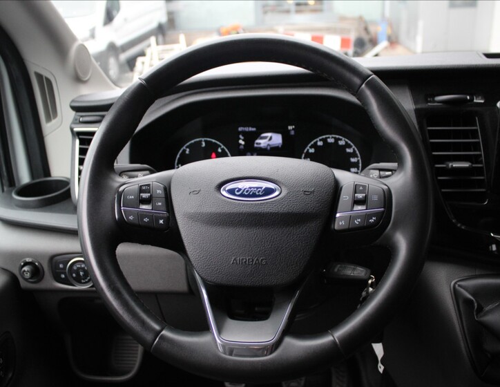 Ford Transit 6