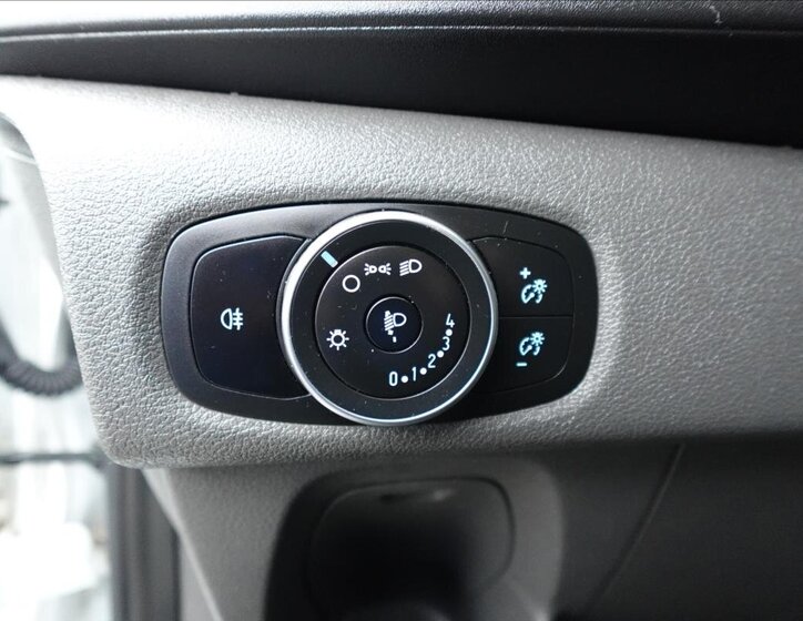 Ford Transit Custom Ostatní 2,0 l 77 kw