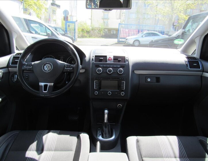 Volkswagen Touran Kombi 1,4 l 103 kw