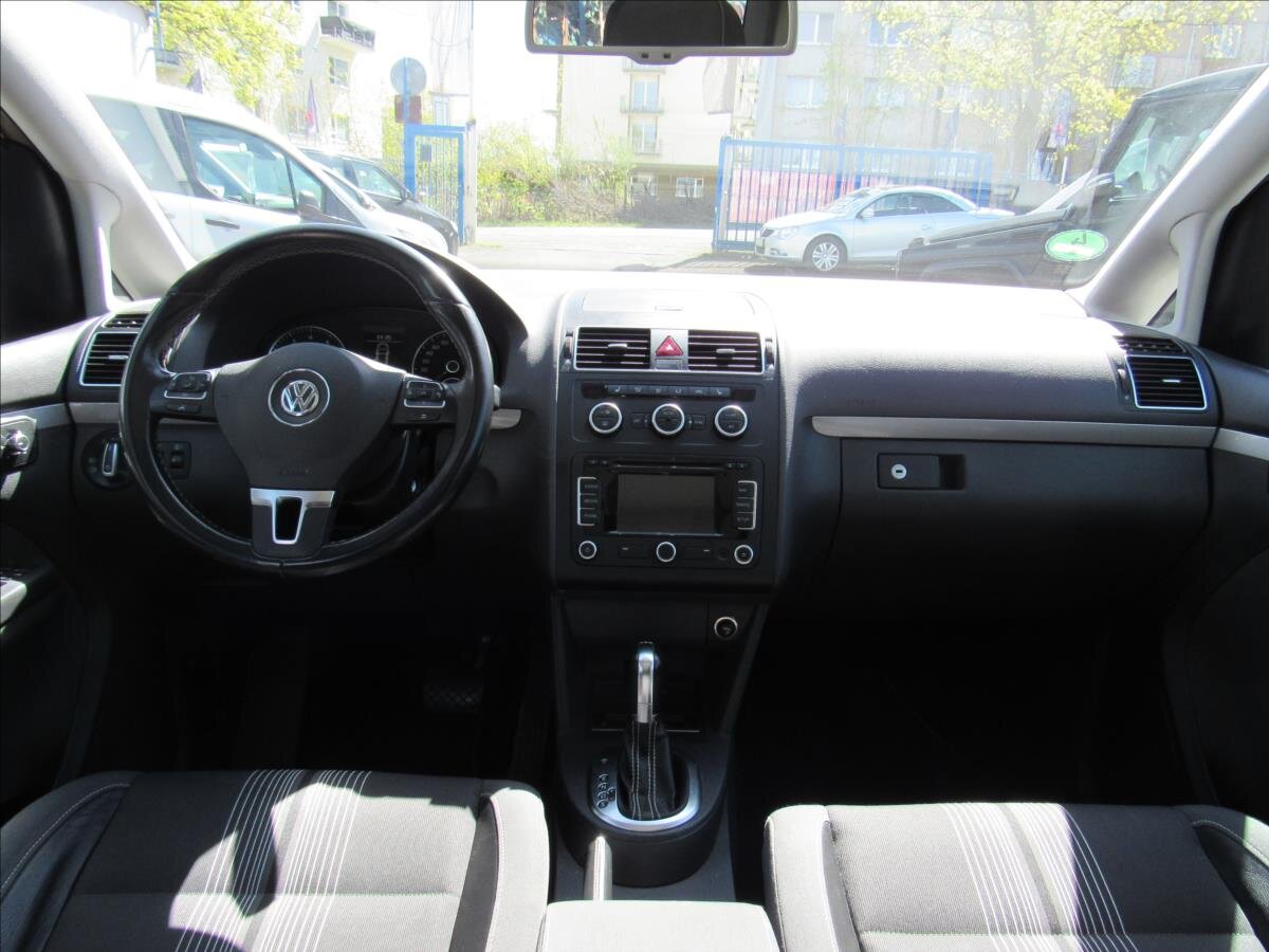 Volkswagen Touran Kombi 1,4 l 103 kw