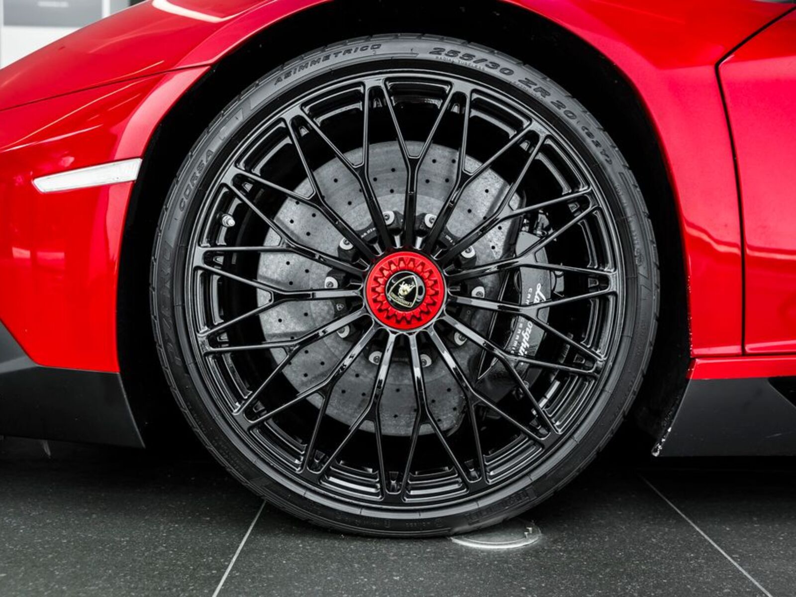 Lamborghini Aventador 20