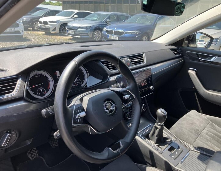 Škoda Superb Kombi 2,0 l 110 kw