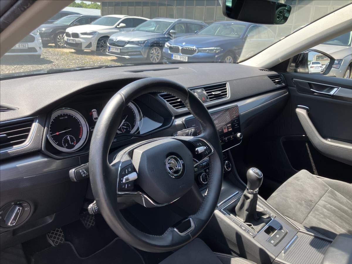Škoda Superb Kombi 2,0 l 110 kw