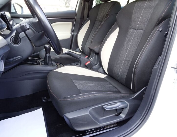 Škoda Kamiq SUV / Terénní 1,5 l 110 kw