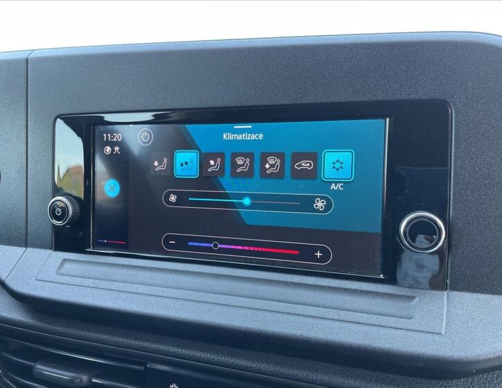 Volkswagen Caddy Skříň 2,0 l 75 kw