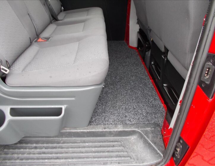 Volkswagen Transporter 19