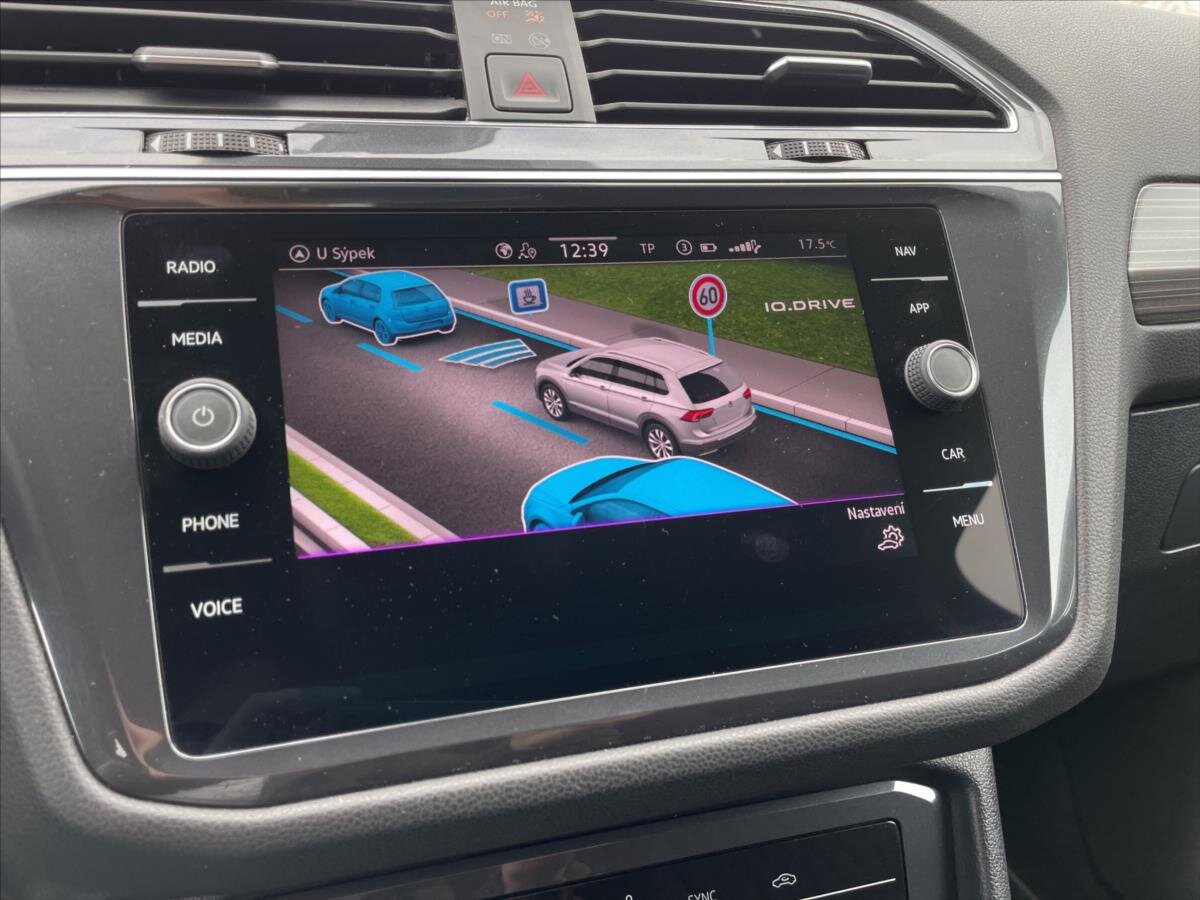 Volkswagen Tiguan Allspace SUV / Terénní 2,0 l 110 kw