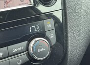 Nissan Qashqai SUV / Terénní 1,3 l 103 kw