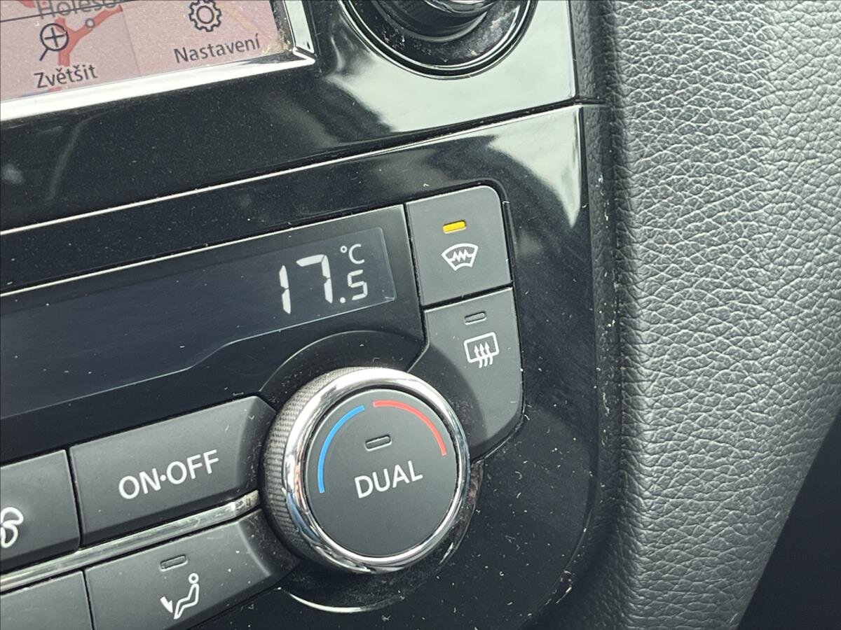 Nissan Qashqai SUV / Terénní 1,3 l 103 kw