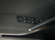 Volkswagen Golf Kombi 999,0 81 kw