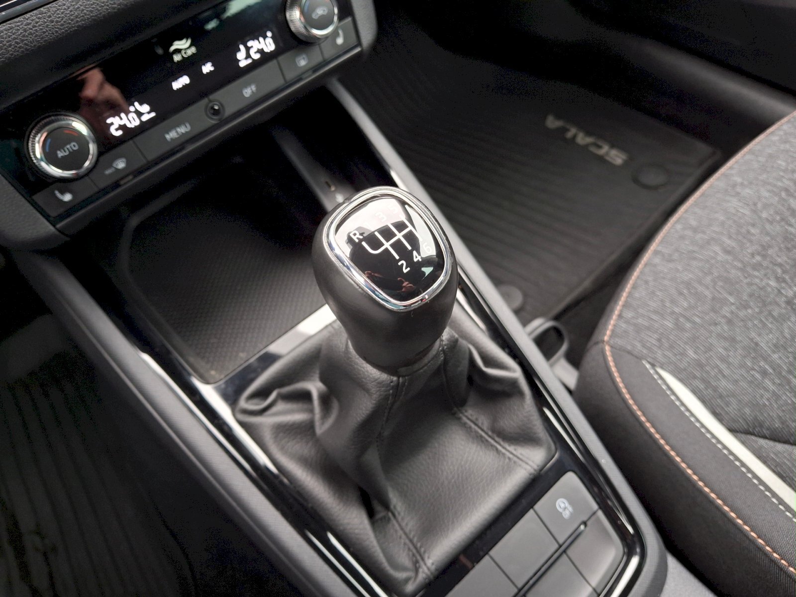 Škoda Scala Hatchback 1,5 l 110 kw