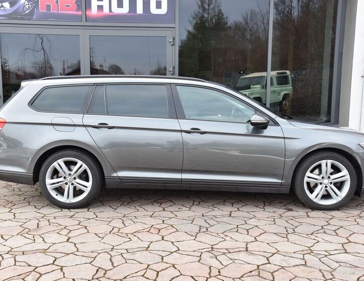 Volkswagen Passat Kombi 2,0 l 110 kw