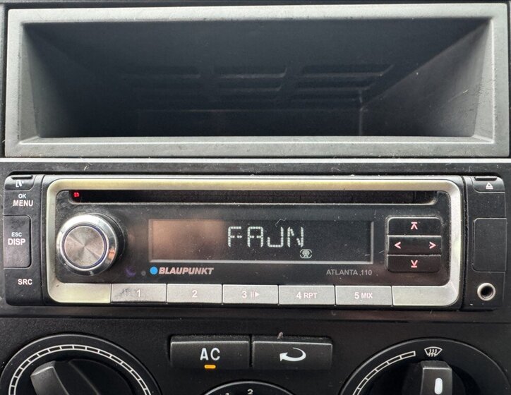 Volkswagen Transporter Kombi 1,9 l 90 kw