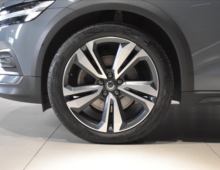 Volvo V60 Kombi 2,0 l 145 kw