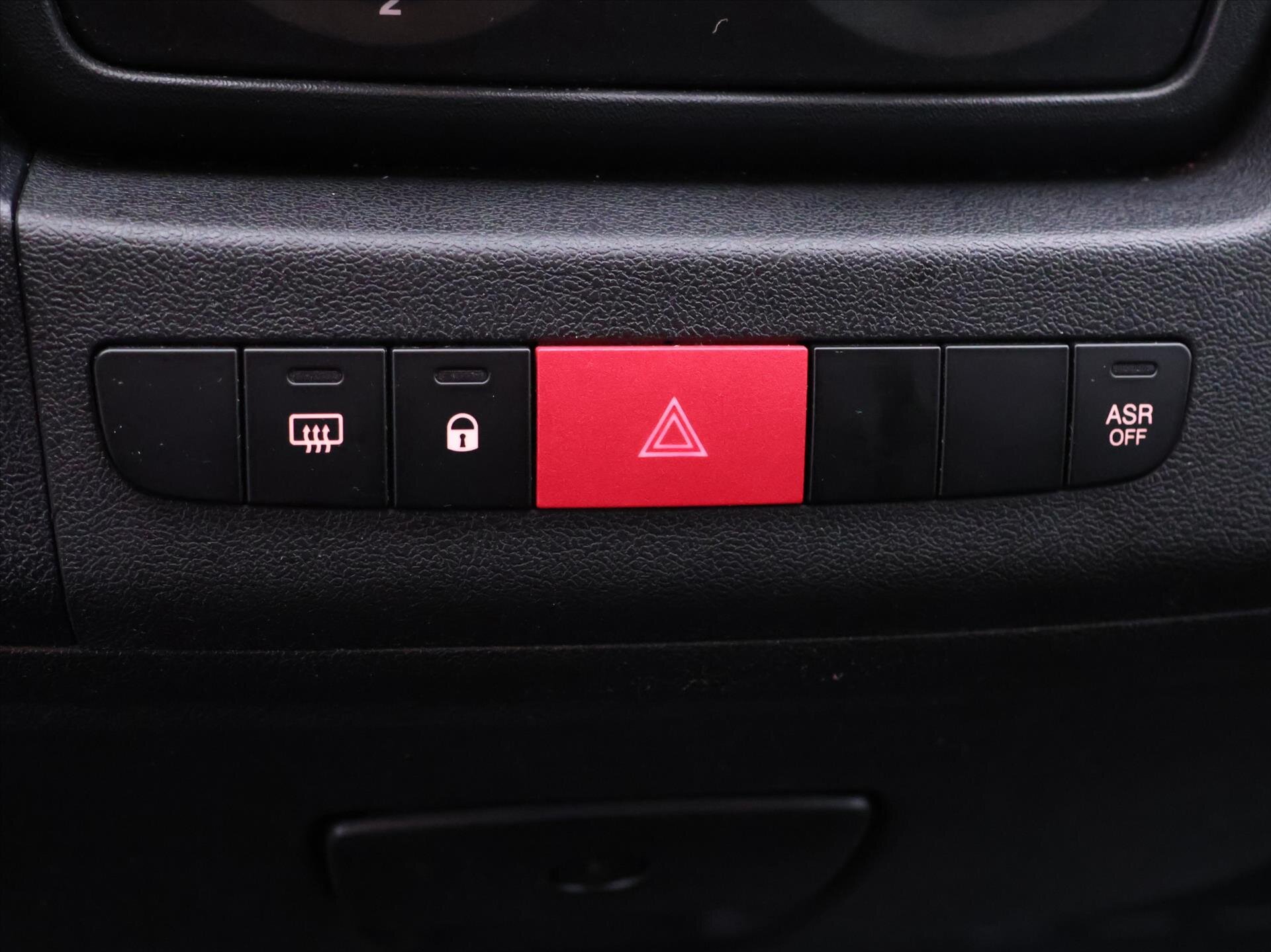 Opel Movano Ostatní 2,2 l 121 kw