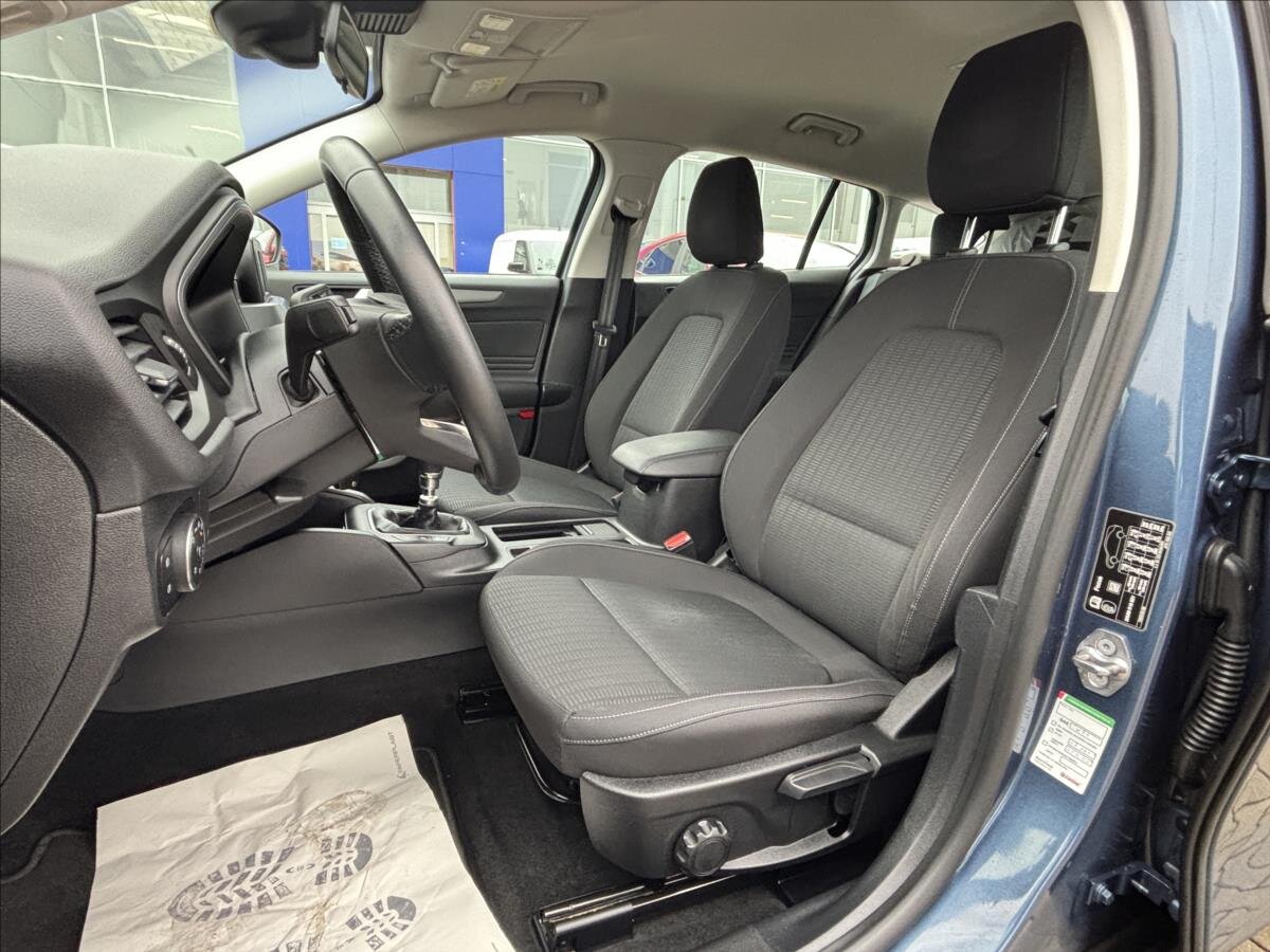 Ford Focus Kombi 999,0 92 kw