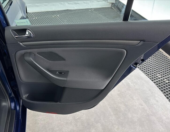 Volkswagen Golf Hatchback 1,6 l 75 kw