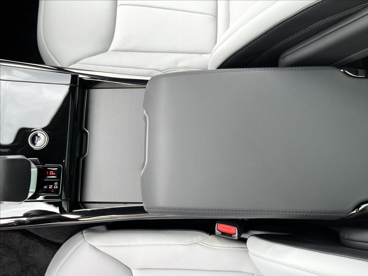 Land Rover Range Rover Sport SUV / Terénní 3,0 l 258 kw
