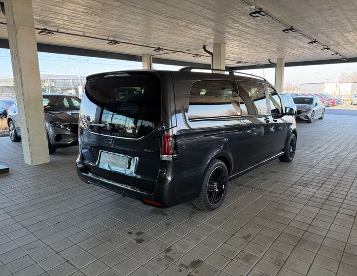 Mercedes-Benz Třídy V VAN-Minibus 2,0 l 174 kw