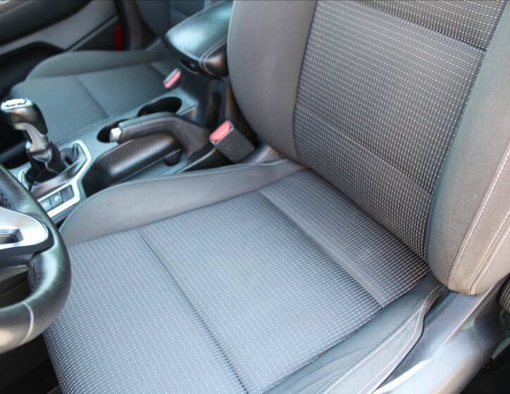 KIA Sportage SUV / Terénní 2,0 l 136 kw