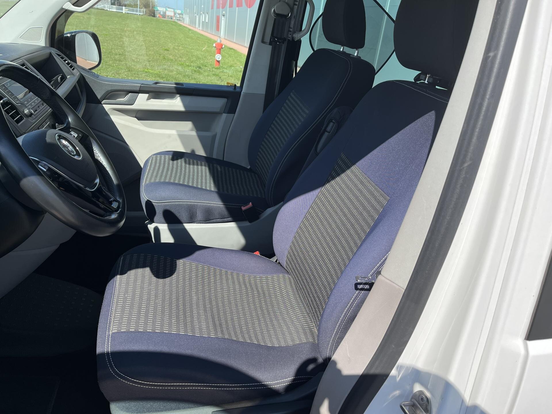 Volkswagen Transporter Kombi 2,0 l 110 kw