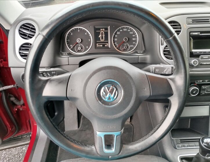 Volkswagen Tiguan SUV 2,0 l 103 kw