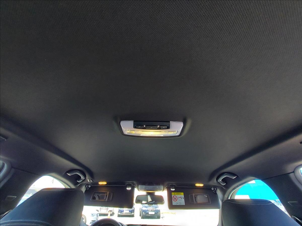 BMW Řada 3 Kombi 2,0 l 140 kw