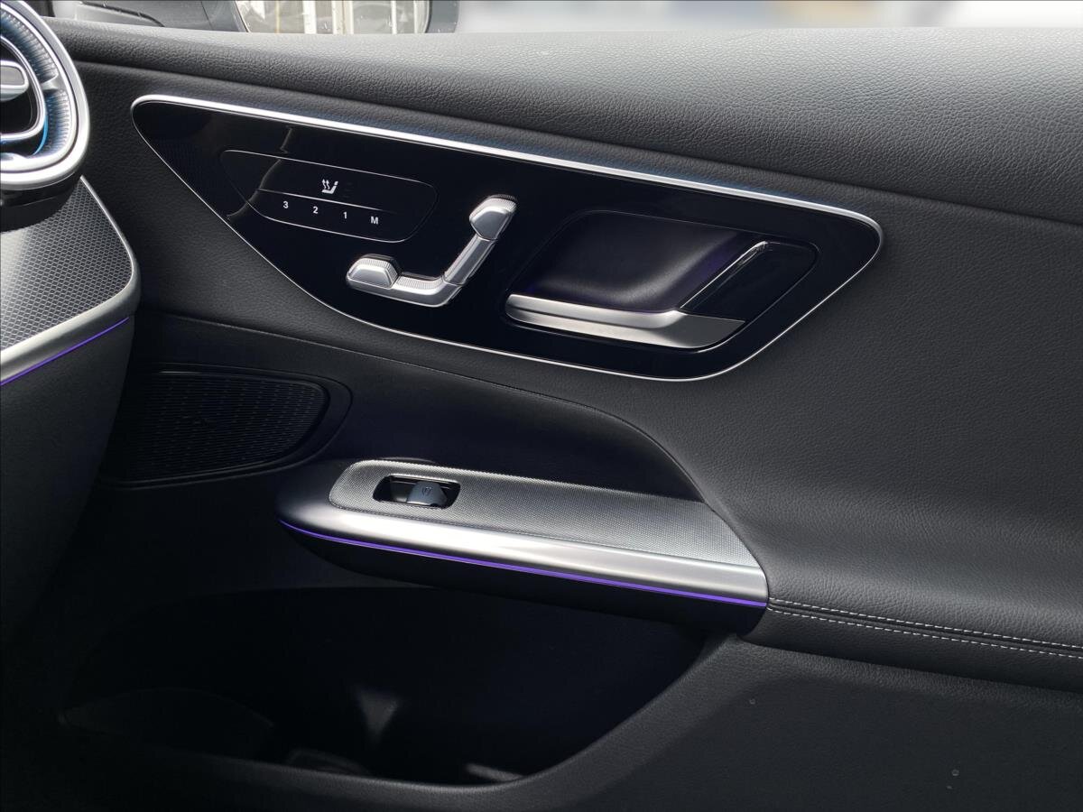 Mercedes-Benz GLC SUV 2,0 l 145 kw