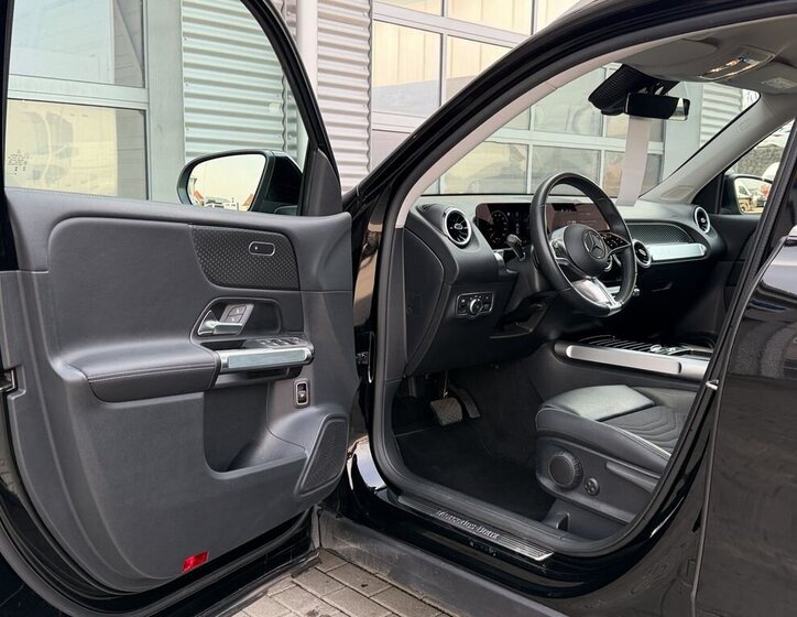 Mercedes-Benz GLB SUV / Terénní 2,0 l 85 kw