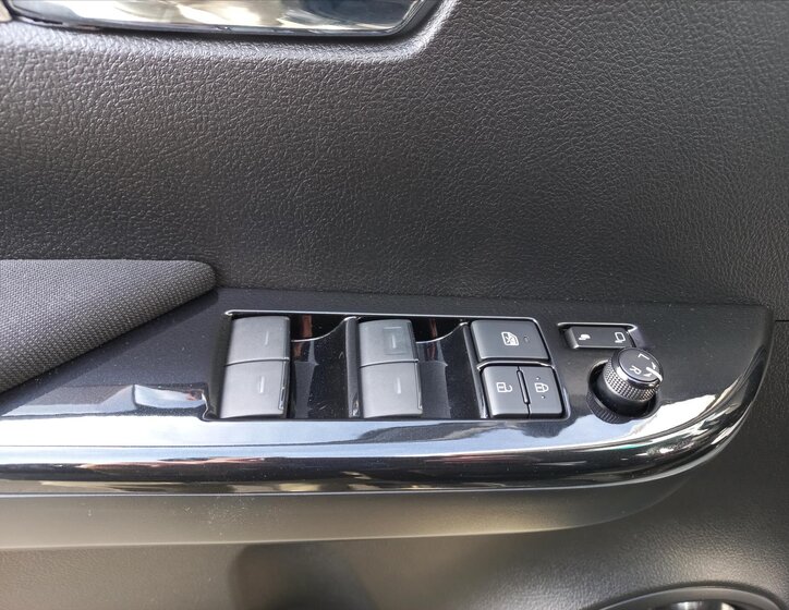 Toyota Hilux Pick-up 2,8 l 150 kw