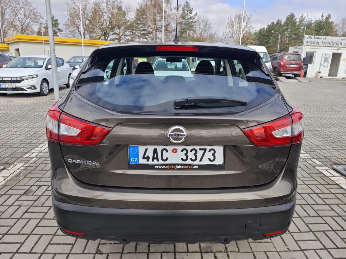 Nissan Qashqai SUV / Terénní 1,2 l 85 kw