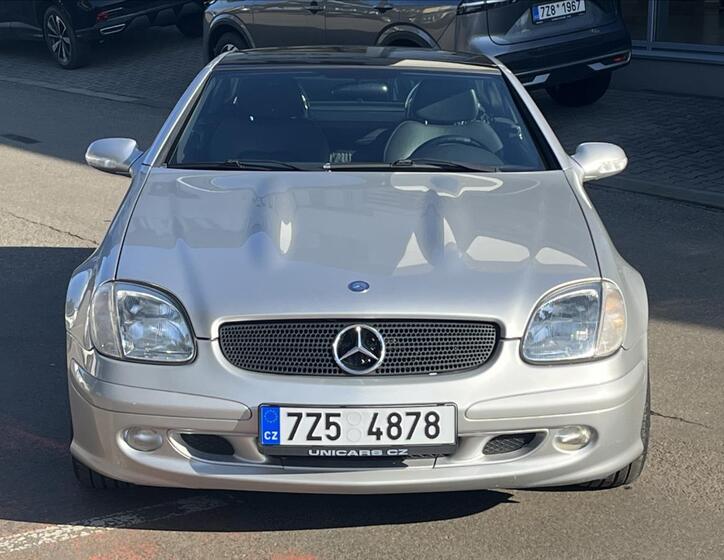 Mercedes-Benz SLK 2