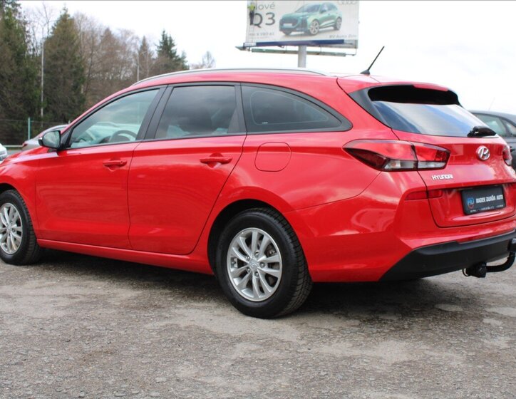 Hyundai i30 Kombi 998,0 88 kw