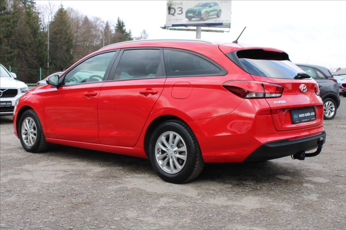 Hyundai i30 Kombi 998,0 88 kw