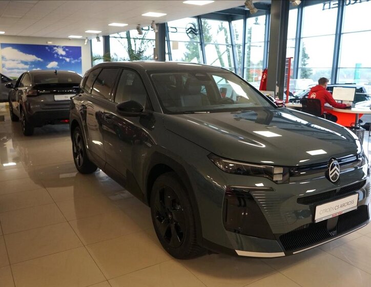 Citroën C5 Aircross SUV / Terénní 1,2 l 107 kw