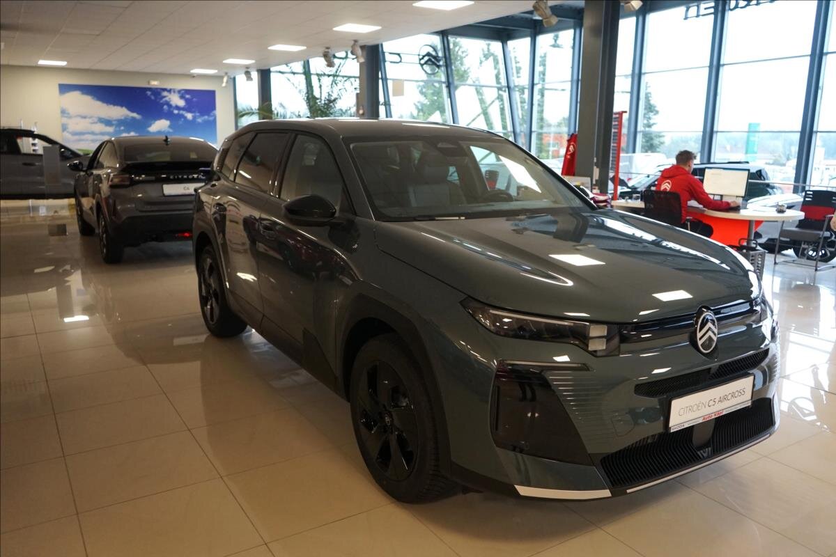 Citroën C5 Aircross SUV / Terénní 1,2 l 107 kw