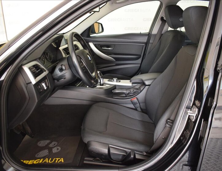 BMW Řada 3 Sedan / Limuzína 1,6 l 100 kw