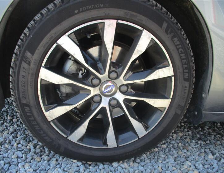 Volvo V60 29