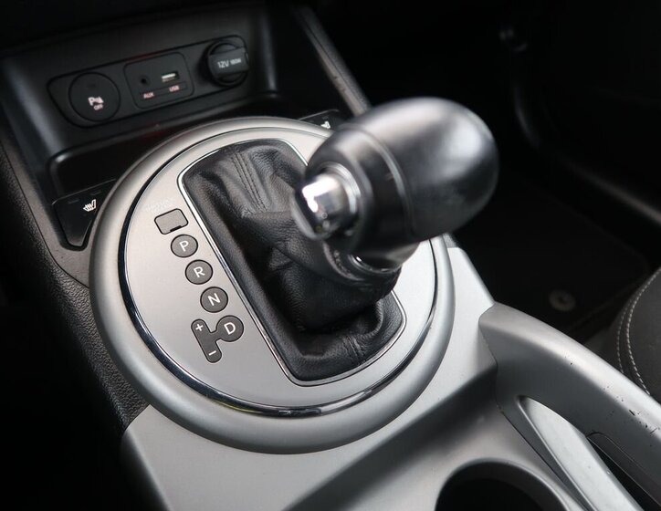 KIA Sportage SUV / Terénní 2,0 l 135 kw