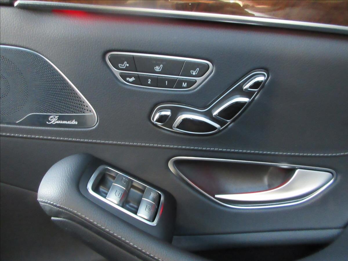 Mercedes-Benz Třídy S Sedan / Limuzína 3,0 l 190 kw