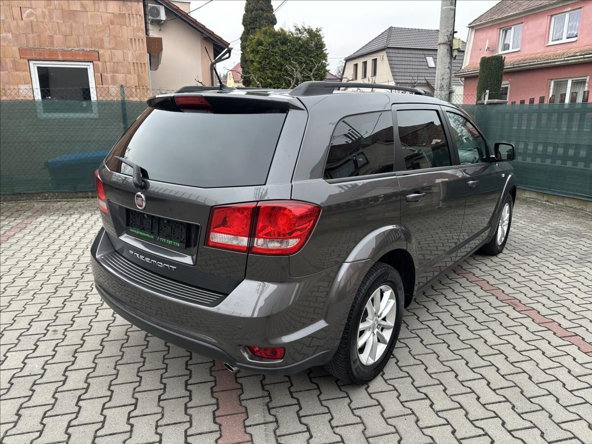 Fiat Freemont SUV / Terénní 2,0 l 103 kw